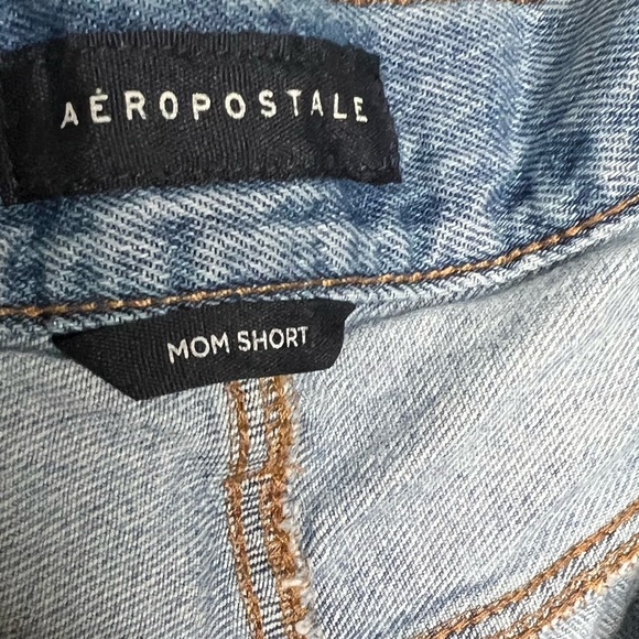 Aeropostale Blue Distressed Jean Mom Shorts with Raw Hem - Picture 3 of 5